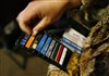 تصویر آغاز حذف کارت‌های بانکی/ پرداخت‌های بانکی با تلفن همراه